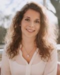 Foto der Geschäftsstellenleitung Melissa Neuberger